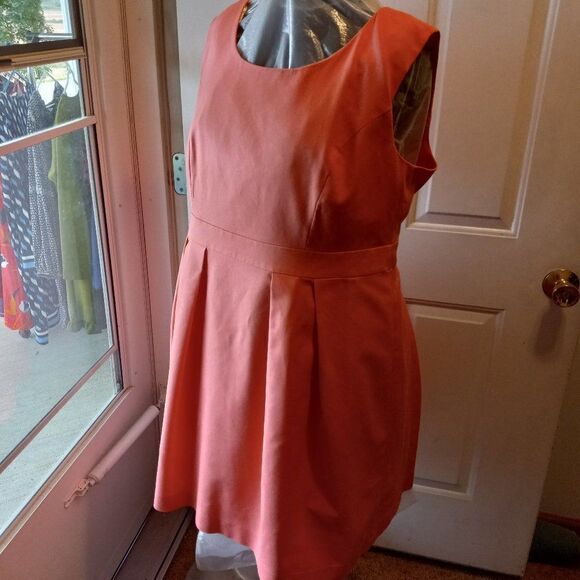 Forever 21 Peach/Pink colored Sleeveless Dress - Picture 1 of 10